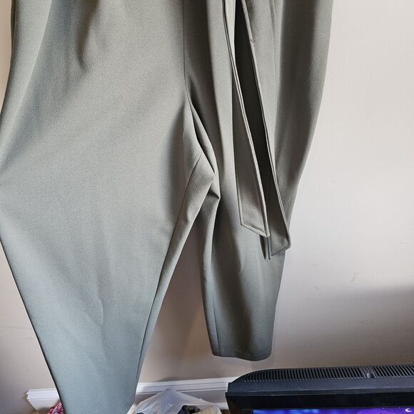 CALVIN KLEIN SIZE 14 TULIP SLEEVE JUMPSUIT JUMPER 1pc GREEN CASUAL PROFESSIONAL - Picture 3 of 9